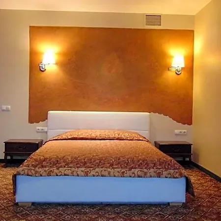 Alicante & Hotel 4*