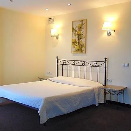 Alicante & 4* Vilnius